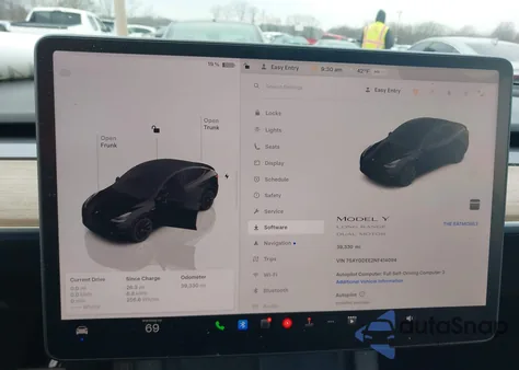 2022 Tesla Model Y Long Range Dual Motor All-Wheel Drive from USA, damaged, VIN 7SAYGDEE2NF414094